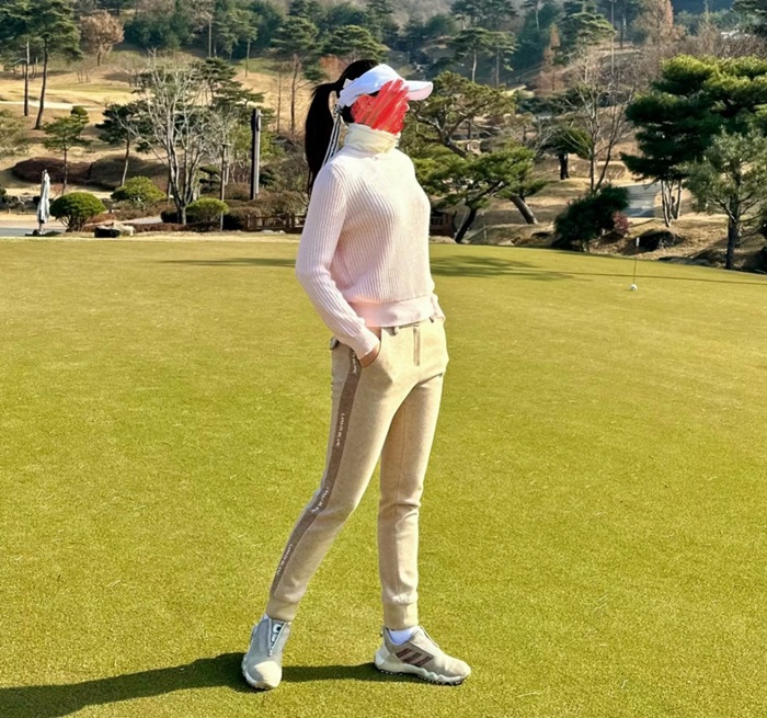 98ebb3e5a696717f712b211ea5987a1e_1717504772_2501.jpg 98ebb3e5a696717f712b211ea5987a1e_1717504772_2501.jpg