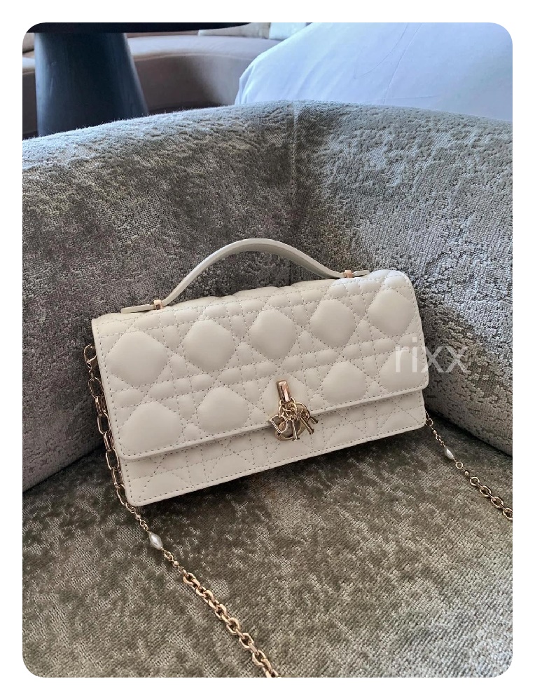 3d9e58fee3ca4e272823f360c0d83d3a_1725083537_99.jpg 3d9e58fee3ca4e272823f360c0d83d3a_1725083537_99.jpg