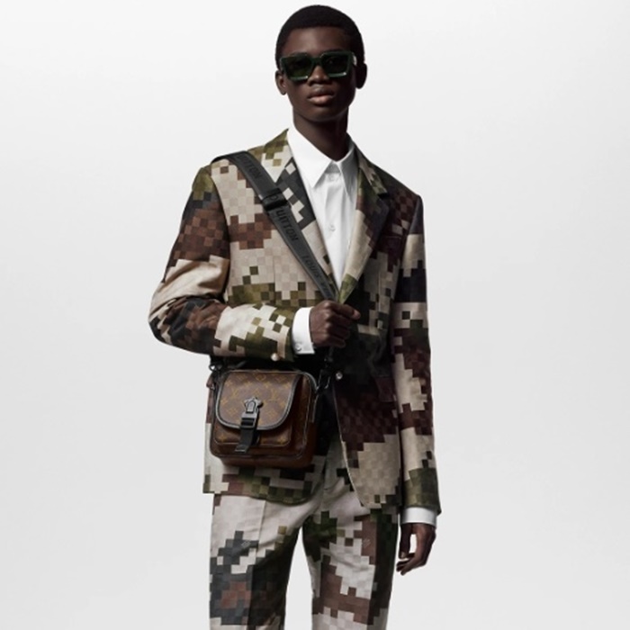 50e37ac0713d72bd90c3d9d3e962fabd_1724486699_3822.jpg 50e37ac0713d72bd90c3d9d3e962fabd_1724486699_3822.jpg