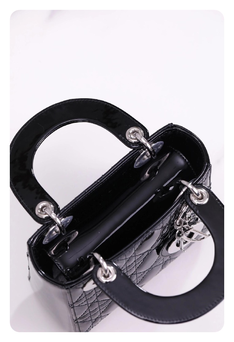 a088717dfad61553b89c9969bce44139_1724918920_1305.jpg a088717dfad61553b89c9969bce44139_1724918920_1305.jpg