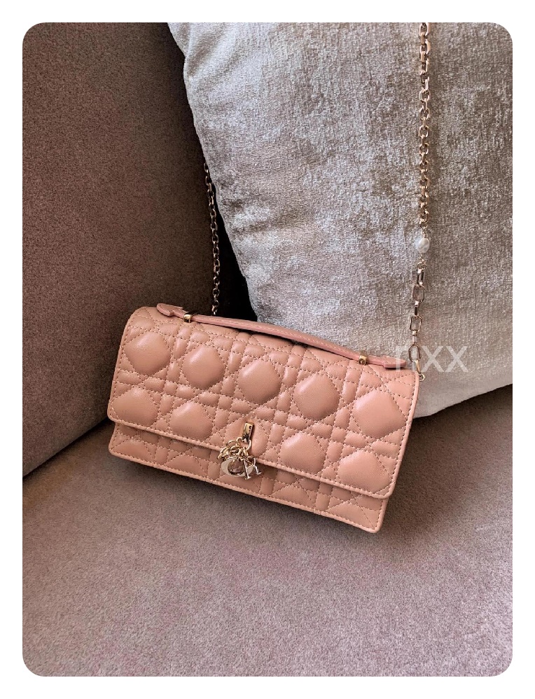 b06a2d427a2960f2ba75e877dc418336_1725083546_3256.jpg b06a2d427a2960f2ba75e877dc418336_1725083546_3256.jpg