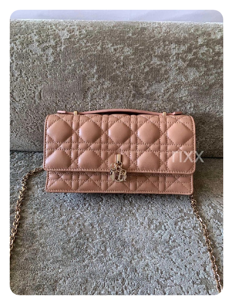 b06a2d427a2960f2ba75e877dc418336_1725083553_4916.jpg b06a2d427a2960f2ba75e877dc418336_1725083553_4916.jpg