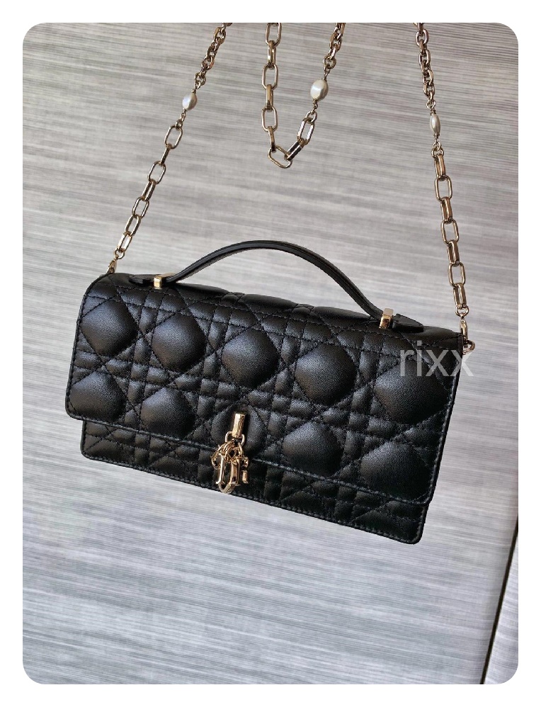 b06a2d427a2960f2ba75e877dc418336_1725083553_8897.jpg b06a2d427a2960f2ba75e877dc418336_1725083553_8897.jpg