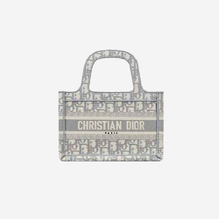 f799f6292cd84a44357606a7c3b084b2_1724903000_8891.jpg f799f6292cd84a44357606a7c3b084b2_1724903000_8891.jpg