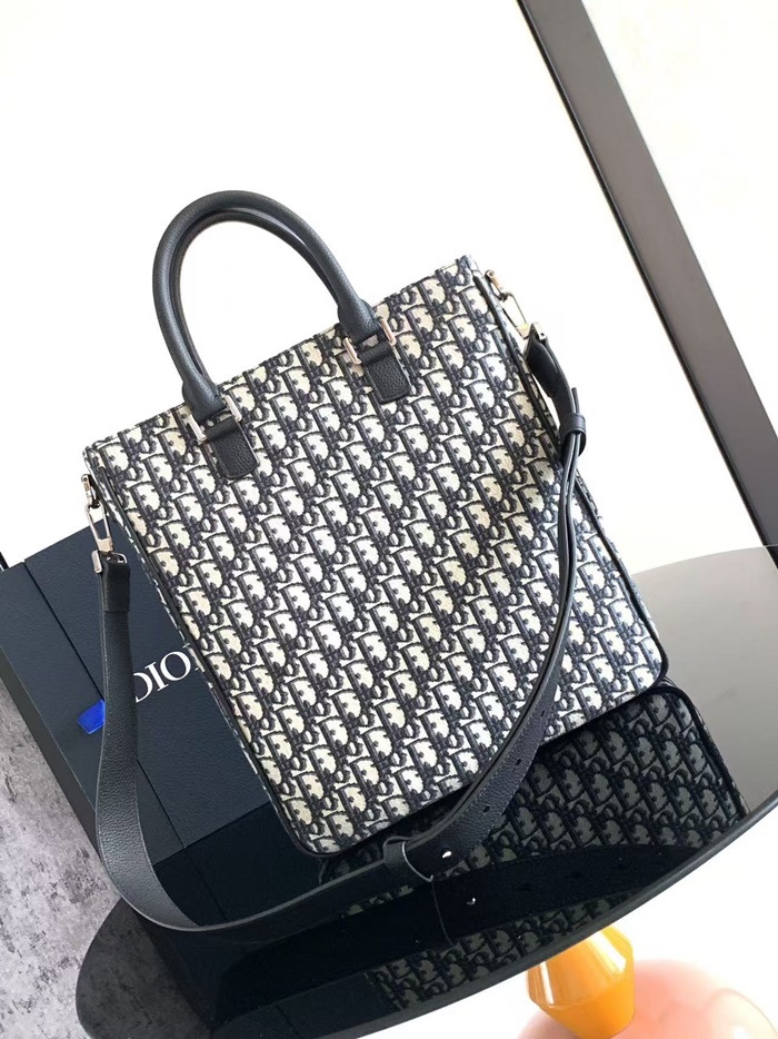 0d1751b23b1585caa1b75d5d268da7bc_1733120800_8091.jpg 0d1751b23b1585caa1b75d5d268da7bc_1733120800_8091.jpg