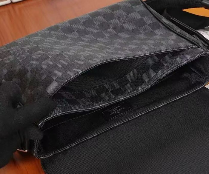 f94961bdc1b6975652eb3ba27a153109_1745298304_9791.jpg f94961bdc1b6975652eb3ba27a153109_1745298304_9791.jpg