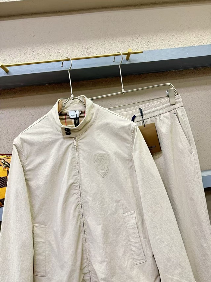 127a6a46b96d43b586f3f7cd4fe07331_1754381637_9875.jpg 127a6a46b96d43b586f3f7cd4fe07331_1754381637_9875.jpg