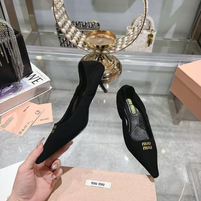 62d697c9b6d91ba8d9bb3e79763fb2a0_1761719850_8982.jpg 62d697c9b6d91ba8d9bb3e79763fb2a0_1761719850_8982.jpg