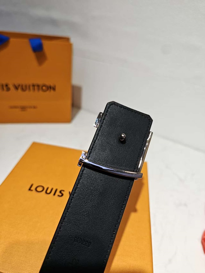 2e74c0bbdabb2d01a61db416c0b67e7f_1767411535_0204.jpg 2e74c0bbdabb2d01a61db416c0b67e7f_1767411535_0204.jpg