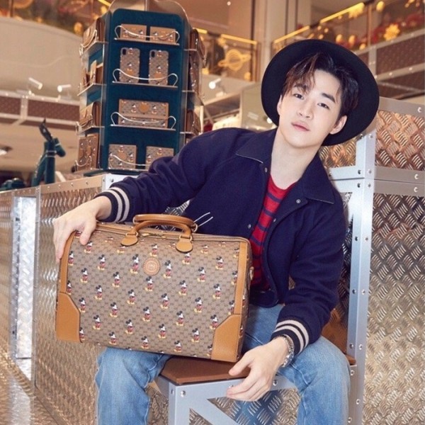 ✨[헨리 백]Gucci 2020 Mm / Wm Tote Bag,44CM - 구찌 2020 남여공용 여행용가방 547953,GUB1098,44cm,브라운