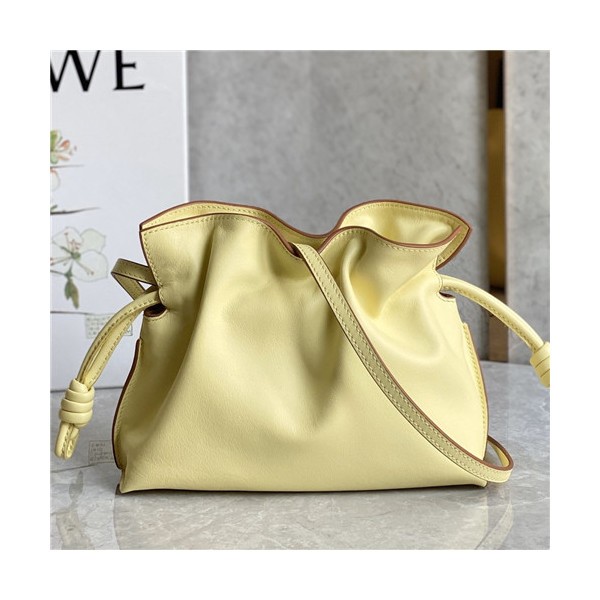 ✨[로에베]Loewe 2021 Women's Leather Clutch Bag,24,LOEB0538 - 로에베 2021 여성용 레더 클러치백,24cm,옐로우