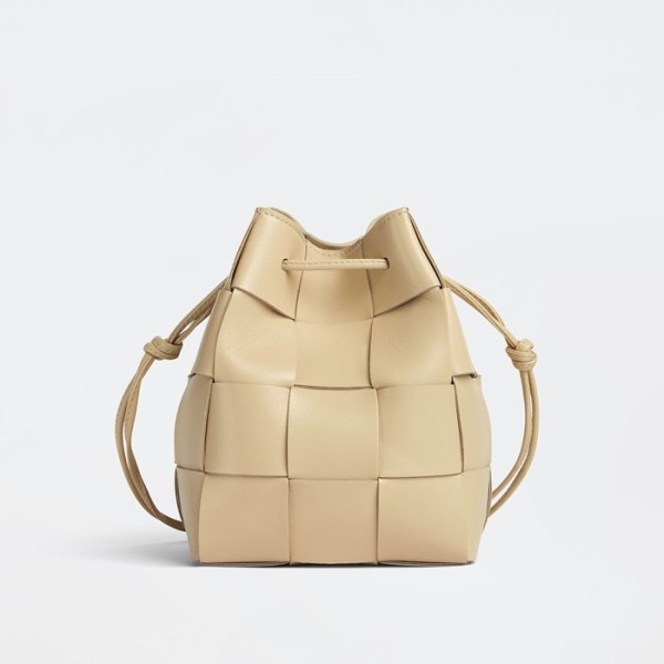✨보테가 여성 베이지 버킷백 - Womens Beige Bucket Bag - bv0325x