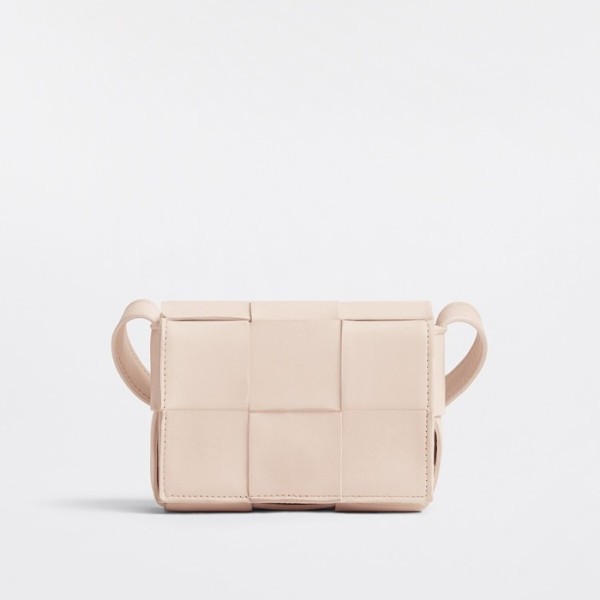 ✨보테가베네타 여성용  베이지 미니 카세트백 - Womens Beige Cassette Bag - bv0422x