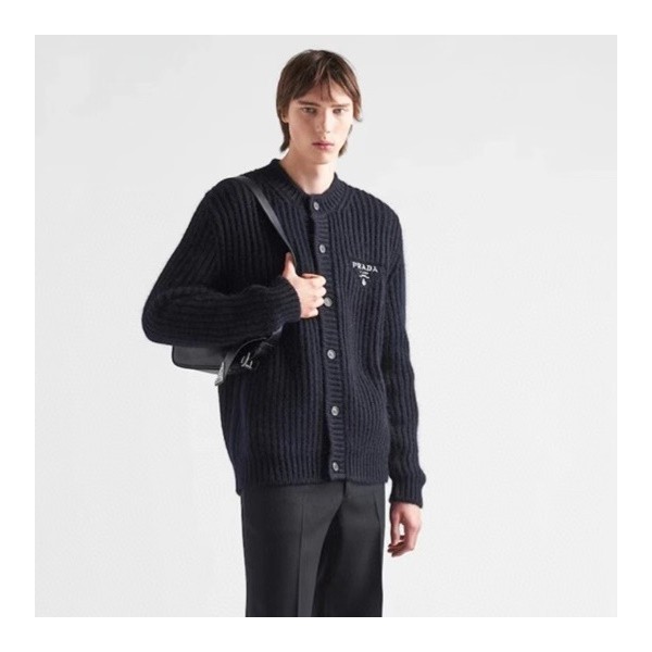 ✨프라다 남성 블랙 브이넥 가디건 - Prada Mens Black Cardigan - pr32x