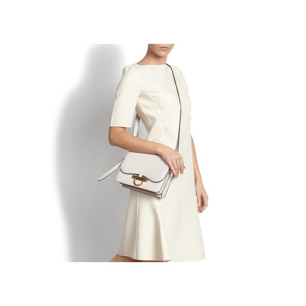 ✨페라가모 여성 간치니 플랩 조안백 - Ferragamo Womens Gancini Flap Bag - sf22x