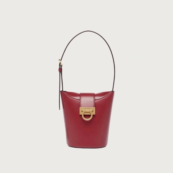 ✨페라가모 여성 레드 숄더백 - Ferragamo Womens Red Shoulder Bag - sf35x