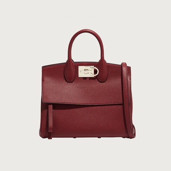 ✨페라가모 여성 버건디 크로스백 - Ferragamo Womens Burgundy Cross Bag - sf37x