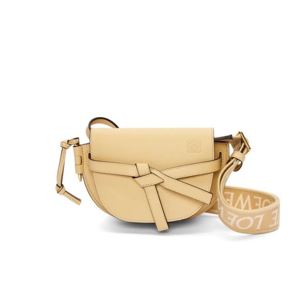✨로에베 여성 베이지 크로스백 - Loewe Womens Beige Cross Bag - loe776x