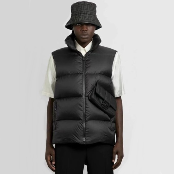 ✨펜디 남성 구스다운 양면 조끼 - Moncler Mens Black Vest - fe540x
