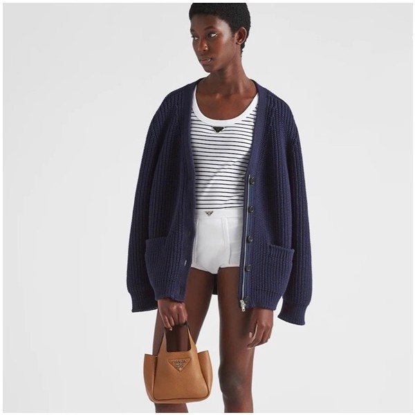 ✨프라다 여성 카멜 버킷백 - Prada Womens Camel Bucket Bag - pr800x