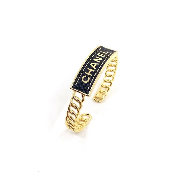 ✨샤넬 여성 골드 팔찌 - Chanel Womens Gold Bangle - acc996x