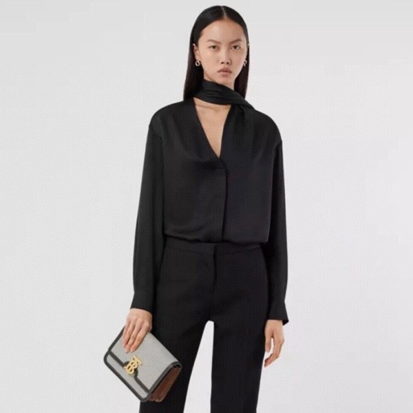 ✨버버리 여성 블랙 크로스백 - Burberry Womens Black Cross Bag - bub34x