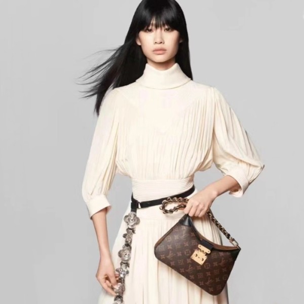 ✨루이비통 여성 브라운 트위니 - Louis vuitton Womens Brown Twinny Bag - lvb62x