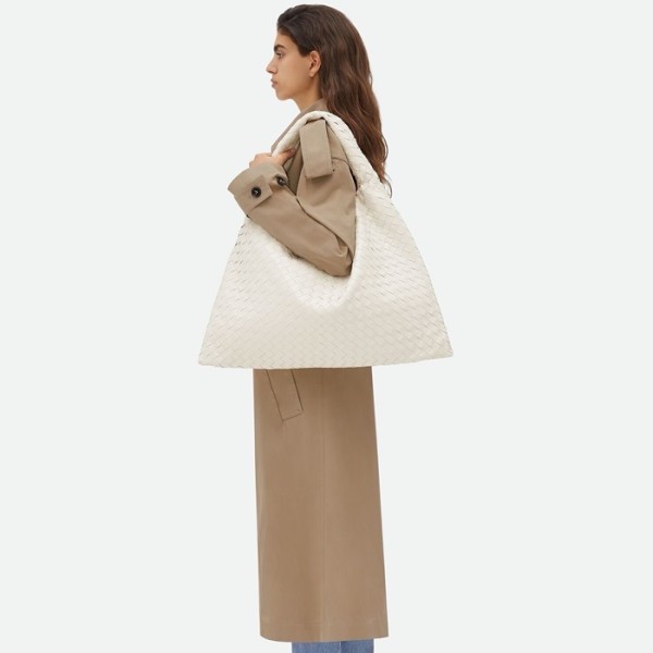 ✨보테가베네타 여성 화이트 쇼퍼백 - Bottega Veneta Womens White Shopping Bag - bvb108x
