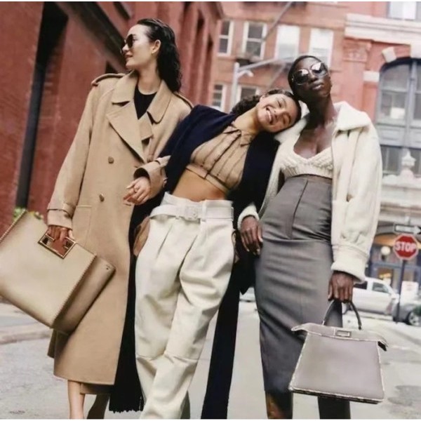 ✨펜디 여성 그레이 피카부백 - Fendi Womens Gray Peekaboo - feb173x