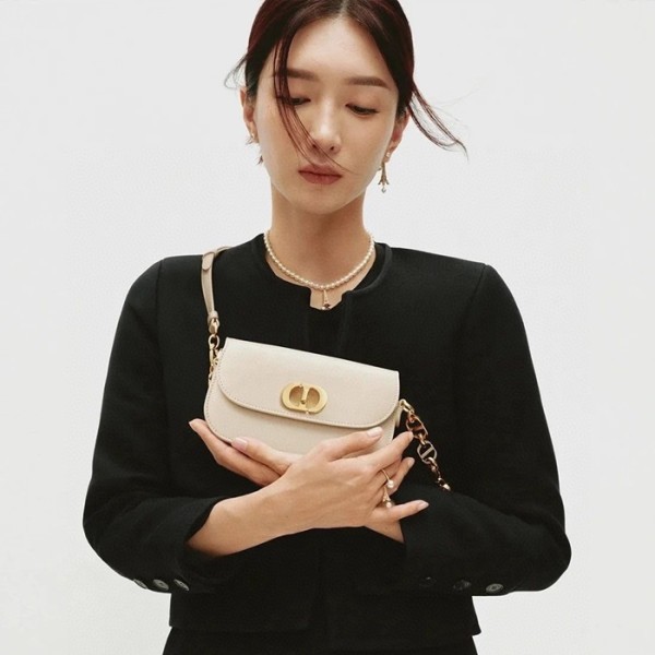 ✨디올 여성 화이트 30 몽테뉴 - Dior Womens White 30 Montaigne - dib628x