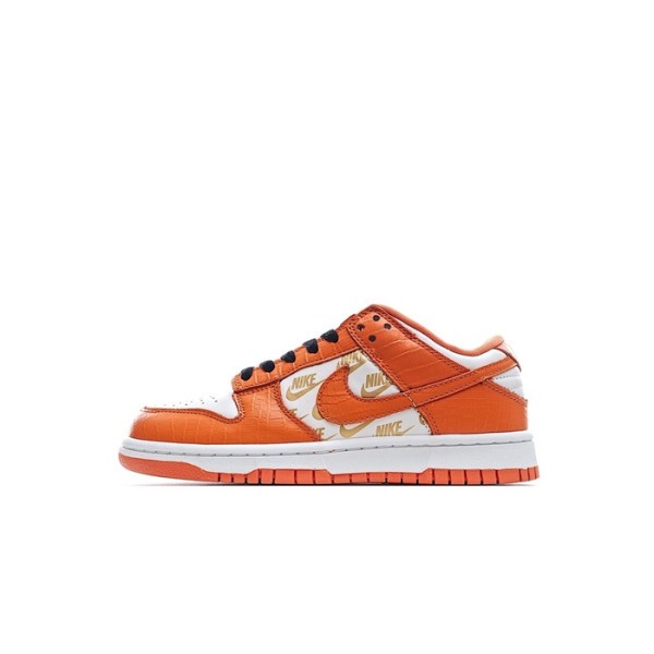 ✨나이키 남/녀 오렌지 스니커즈 - Nike SB Dunk Low Unisex Sneakers - nis412x