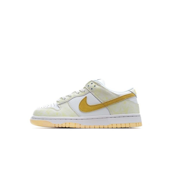 ✨나이키 남/녀 옐로우 스니커즈 - Nike SB Dunk Low Unisex Sneakers - nis561x