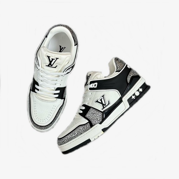 ✨루이비통 남성 블랙 스니커즈 - Louis vuitton Mens Black Sneakers - lvs871x