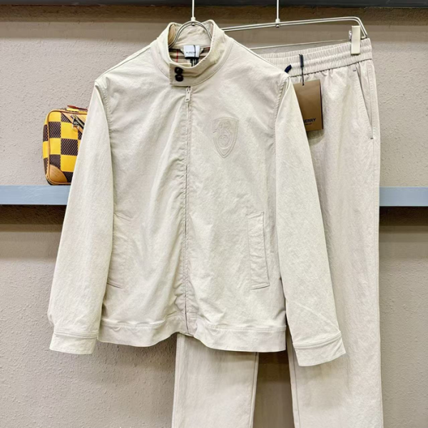 ✨버버리 남성 아이보리 트레이닝복 - Burberry Mens Ivory Sweat Suits - buc2097x