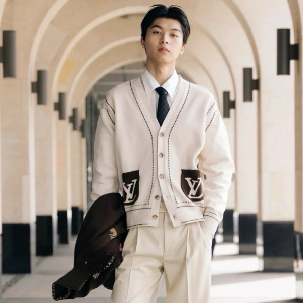 ✨루이비통 남성 브이넥 가디건 - Louis vuitton Mens V-neck Cardigan - lvc2266x