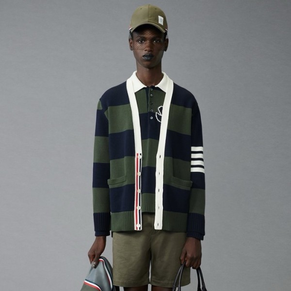 ✨톰브라운 남성 브이넥 가디건 - Thom Browne Mens V-neck Cardigan - thc3835x