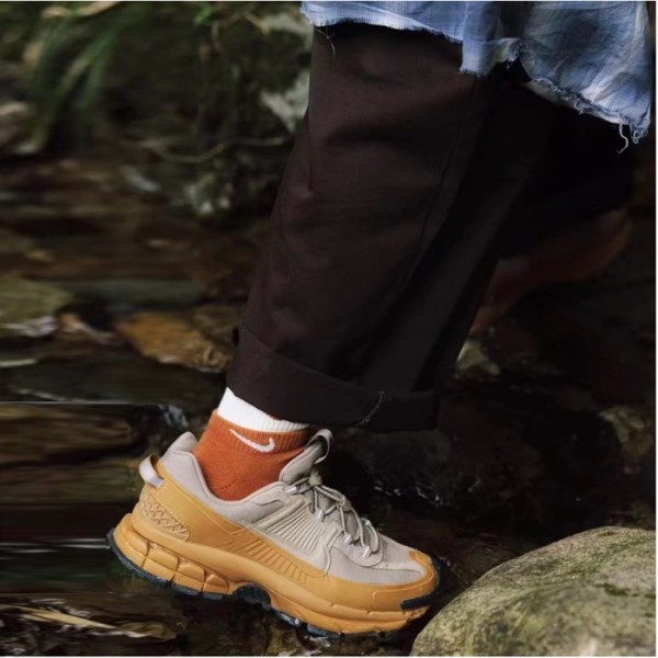 ✨나이키 남/녀 줌 보메로 스니커즈 - Nike Zoom Vomero Unisex Sneaker - nis1699x