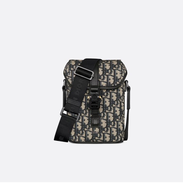 ✨디올 남성 Hit the Road 미니 플랩 버티컬 스트랩백 - Dior Mens Hit the Road Mini Flap Vertical Strap Bag - dib5501x