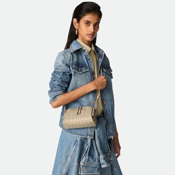 ✨보테가베네타 여성 콘서트 파우치 - Bottega veneta Womens Concert Pouch - bvb5746x