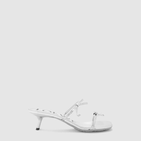 ✨로에베 여성 메탈릭 페탈 샌들 - Loewe Womens Metallic Petal sandals - los6696x