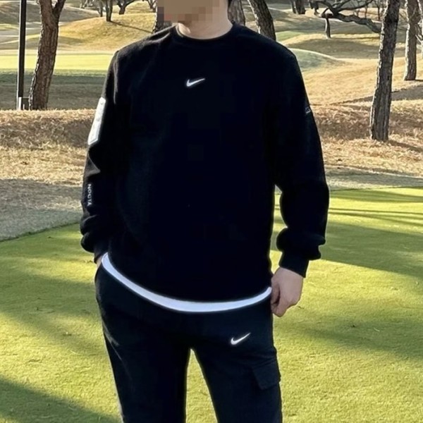 ✨[NIKE × NOCTA] 녹타×나이키 남성 골프 플리스 크루넥 & 기모 팬츠 세트 - gol1940x