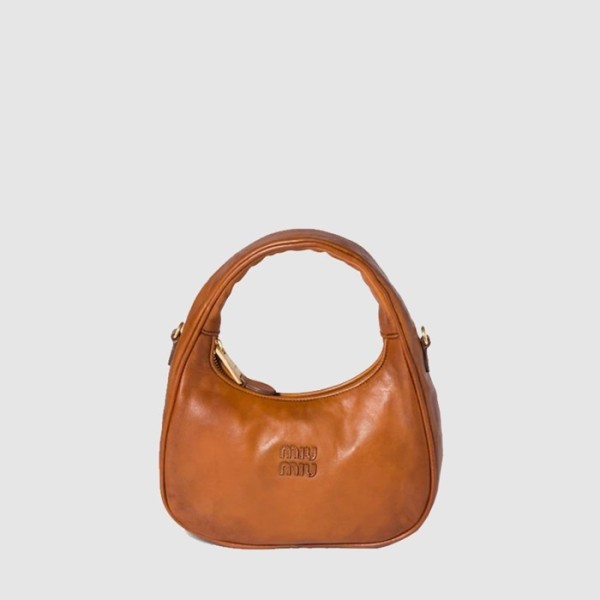 ✨미우미우 여성 완더 마테라쎄 호보 백 - Miumiu Womens Wander Matelasse Hobo Bag - mib12850x