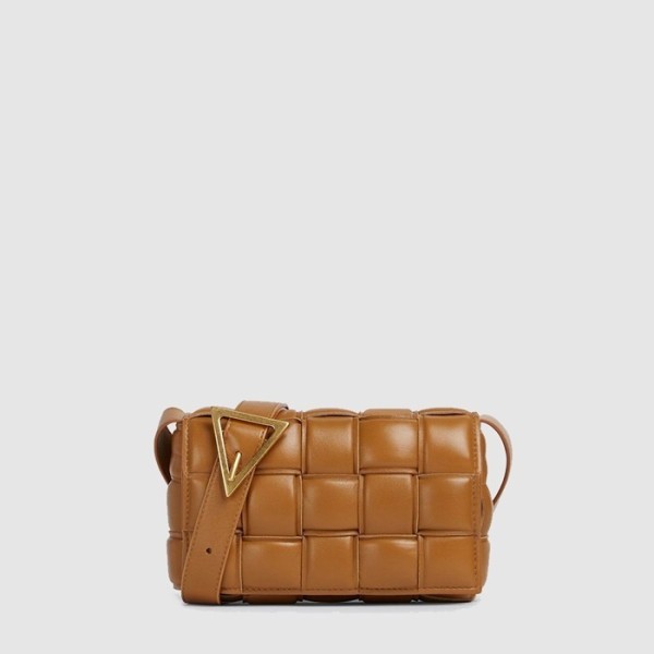 ✨보테가 베네타 남/녀 스몰 패디드 카세트 - Bottega veneta Unisex Small Padded Cassette - bvb13961x